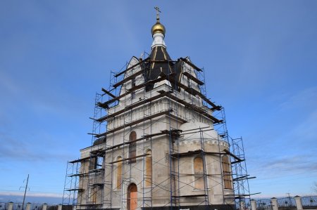 Строительство храма в поселке Новоукраинском