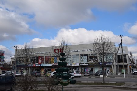 Славянский торговый центр