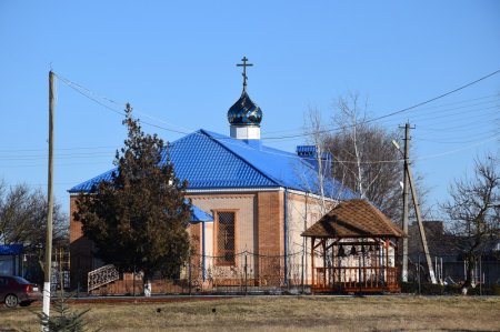 Храм в станице Стародеревянковской