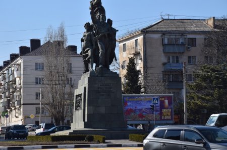 Монумент "Защитникам Новороссийска"