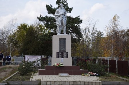 Монумент героям в Ильской