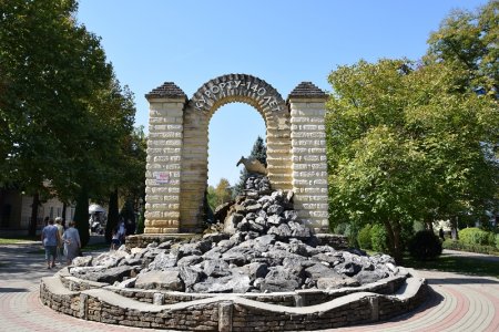 Памятная арка