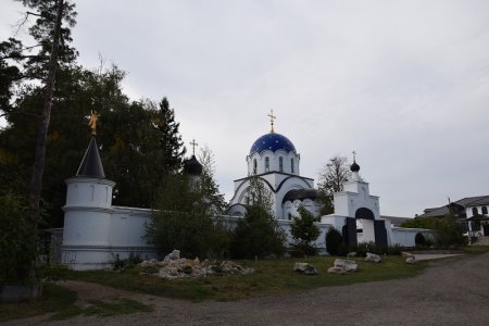 Женский монастырь в честь иконы Божией Матери Всецарица