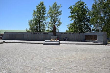 Мемориал в Новорождественской