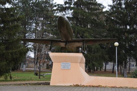 Самолет БИ-1 в Бриньковской